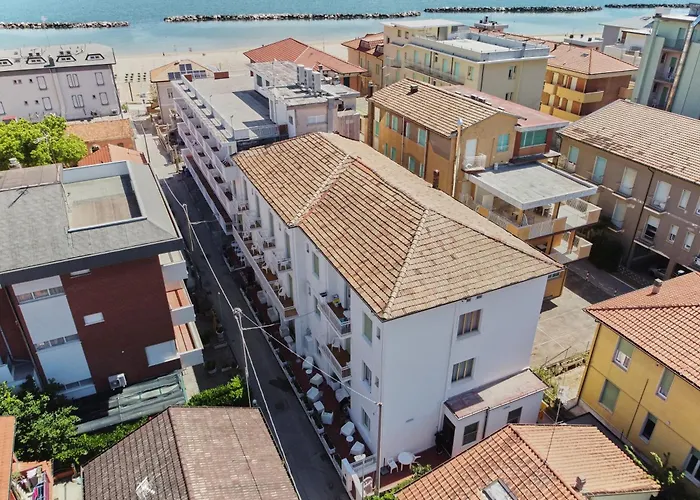 Hotel Jolanda