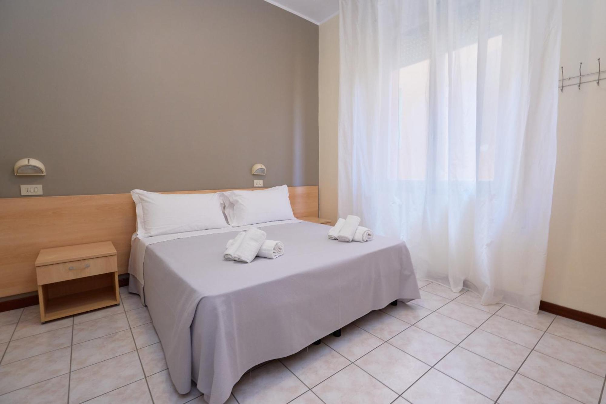 Jolanda Hotel